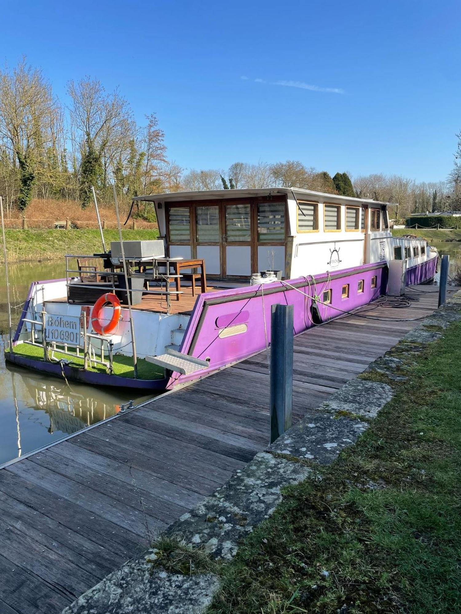 Nuit Insolite A Bord D'Une Peniche, 6 Personnes Bergues Exterior foto